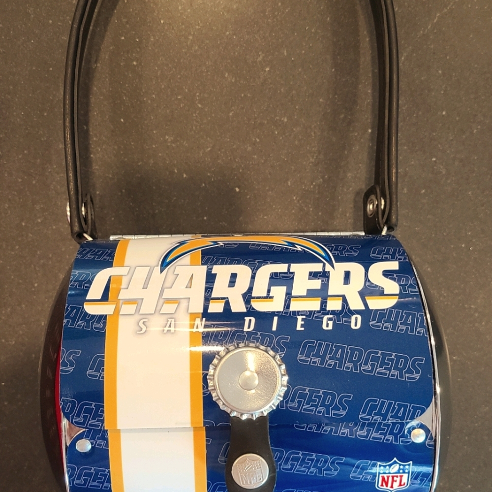 Chargers Tin Purse